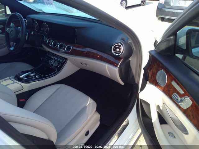 2017 MERCEDES-BENZ E-CLASS E 300 VIN: WDDZF4KB5HA219754