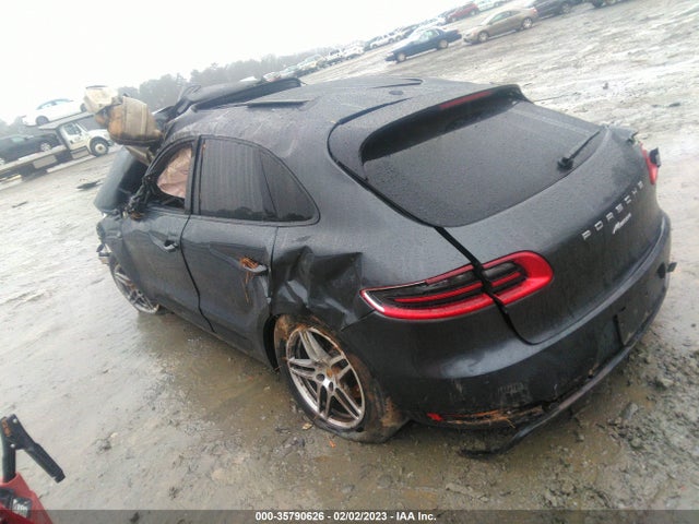 2018 Porsche Macan, VIN: WP1AA2A57JLB00313