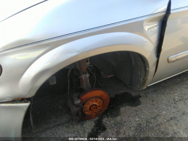2004 DODGE GRAND CARAVAN SXT VIN: 2D4GP44L14R575101