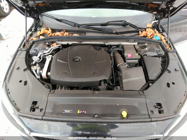 2017 Volvo S90, VIN: YV1A22MKXH1014753