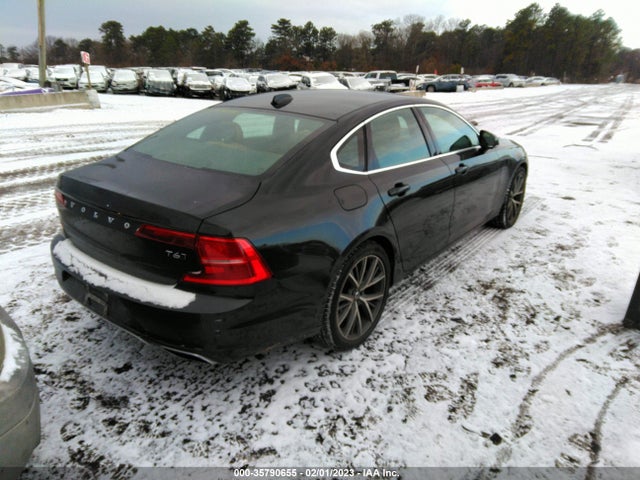 2017 Volvo S90, VIN: YV1A22MKXH1014753