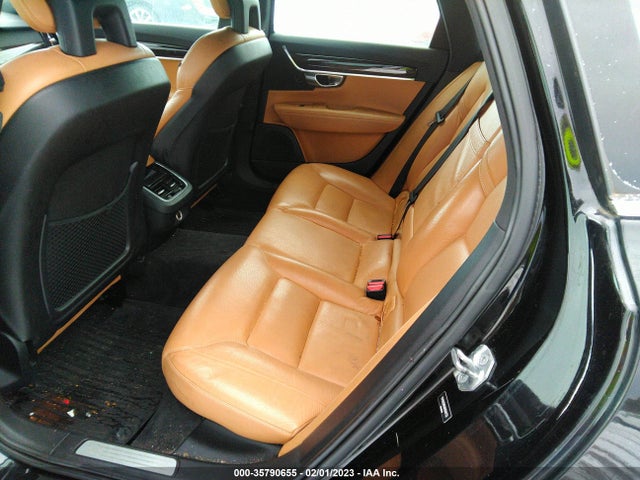 2017 Volvo S90, VIN: YV1A22MKXH1014753