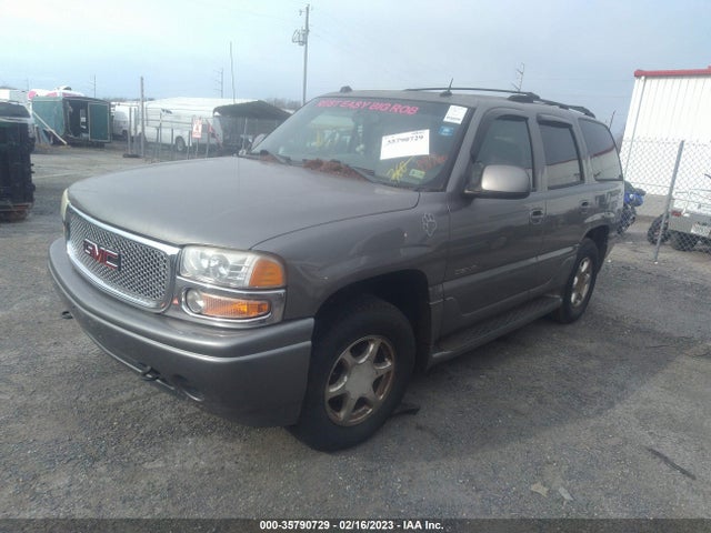 GMC YUKON DENALI 2005 1GKEK63U85J125206 Image 2