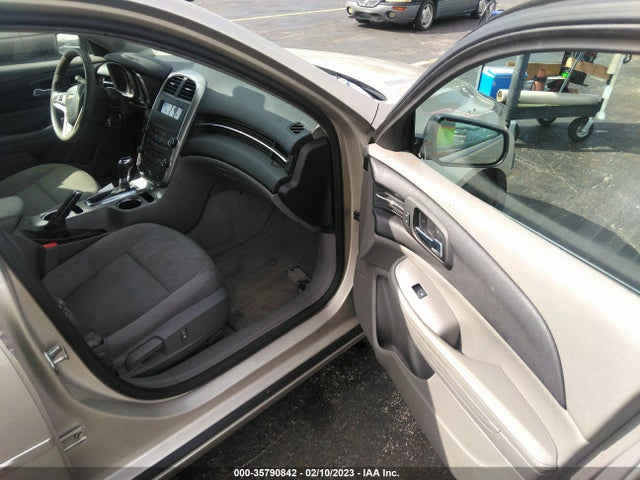 2014 CHEVROLET MALIBU LS VIN: 1G11B5SL9EF274149