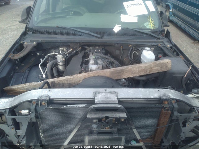 GMC YUKON XL 2004 1GKFK66U94J181461 Image 10