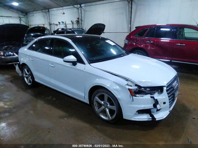 2016 Audi A3, VIN: WAUB8GFF1G1042572