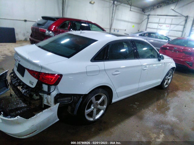 2016 Audi A3, VIN: WAUB8GFF1G1042572
