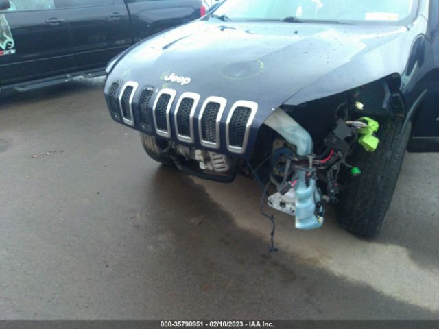 1C4PJMCB1FW714953 Jeep Cherokee Latitude