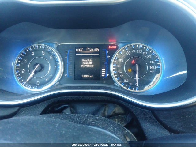 Chrysler 200 Limited 2015 1C3CCCAB3FN675850 Image 7