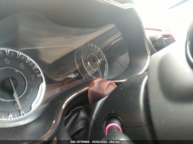1C3CCCCBXFN610877 Chrysler 200 C