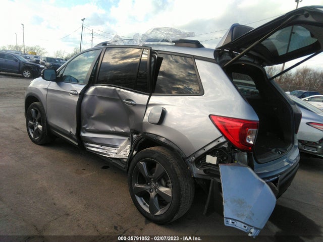 2021 HONDA PASSPORT TOURING VIN: 5FNYF8H96MB010204