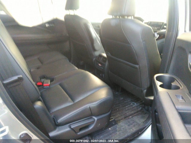 2021 HONDA PASSPORT TOURING VIN: 5FNYF8H96MB010204
