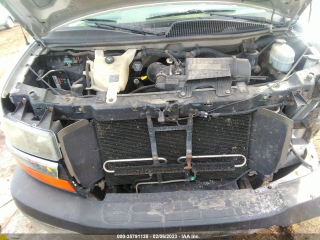 Chevrolet EXPRESS CARGO VAN 2012 1GCWGGCG7C1120979 Image 11
