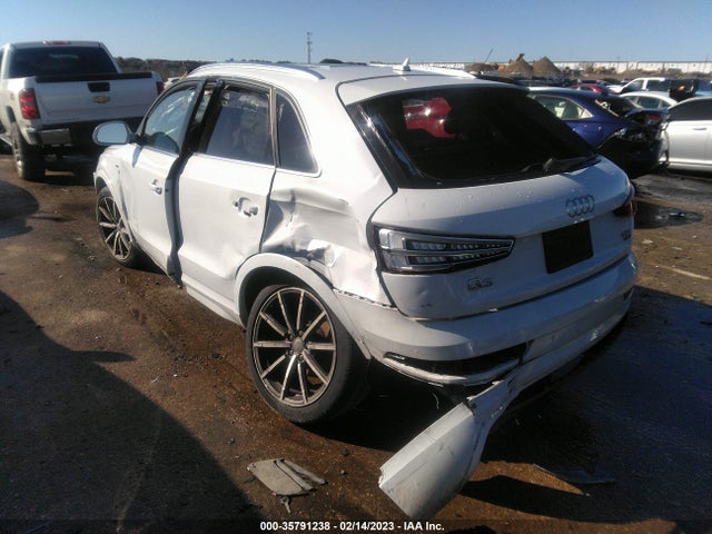 WA1JCCFS0JR001047 Audi Q3 Premium Plus