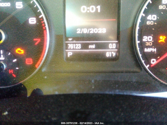 WA1JCCFS0JR001047 Audi Q3 Premium Plus