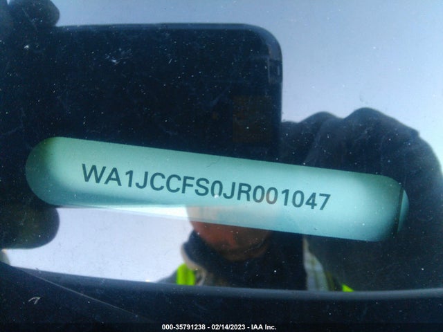 WA1JCCFS0JR001047 Audi Q3 Premium Plus