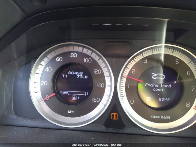 2013 VOLVO XC60 T6 VIN: YV4902DZ9D2386517