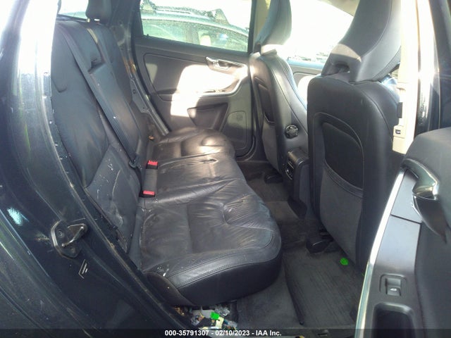 2013 VOLVO XC60 T6 VIN: YV4902DZ9D2386517