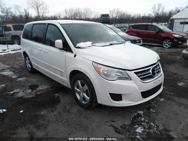 2010 VOLKSWAGEN ROUTAN SE VIN: 2V4RW3D17AR280183