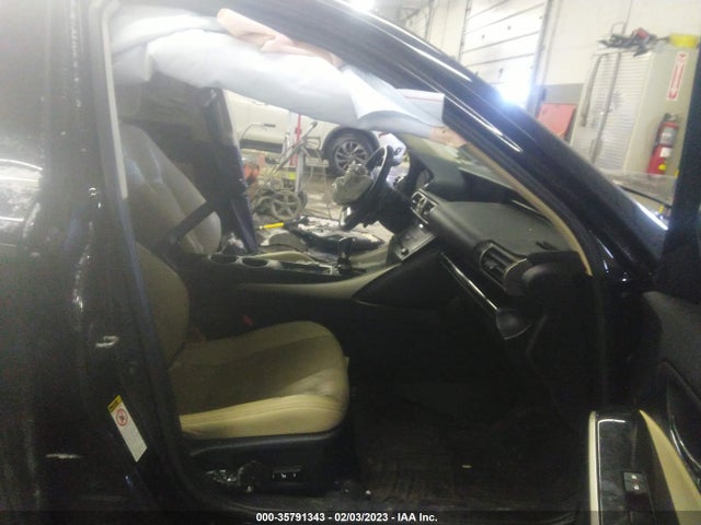 Lexus IS 250 2015 JTHCF1D28F5019922 Image 5