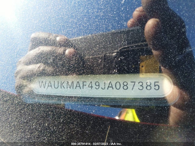WAUKMAF49JA087385 Audi A4 Premium/tech Premium