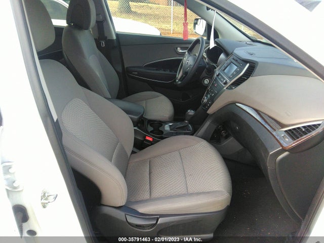 2018 Hyundai Santa Fe, VIN: 5NMZTDLBXJH077625