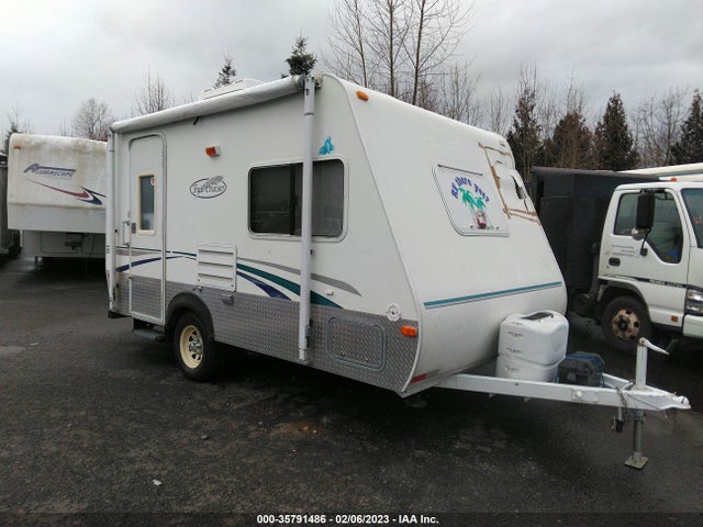 2004 TRAILE CRSUISER BANTAM VIN: 4WY202G1541700704
