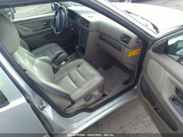 YV1LW55A3X2610090 Volvo V70