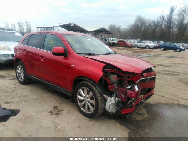 2015 Mitsubishi Outlander, VIN: 4A4AP4AU8FE013043
