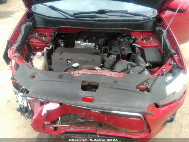4A4AP4AU8FE013043 Mitsubishi Outlander Sport Se