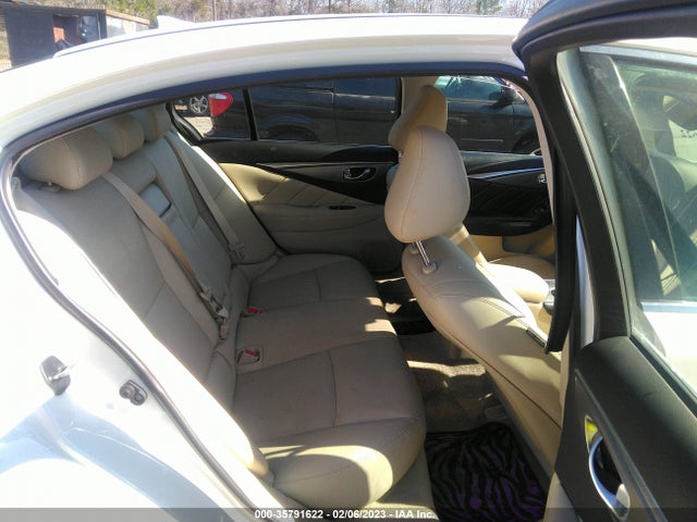 2017 Infiniti Q50, VIN: JN1EV7AR6HM831037