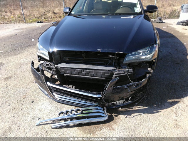 2014 Audi A8, VIN: WAURGAFD9EN004154