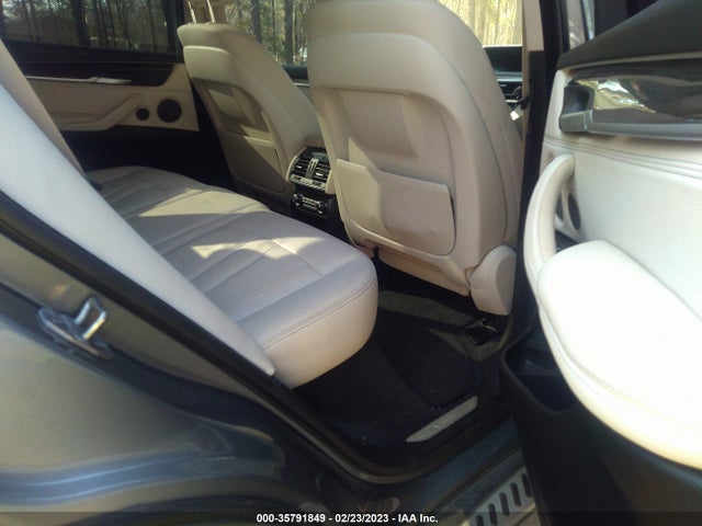 2015 BMW X5, VIN: 5UXKR0C5XF0P07166