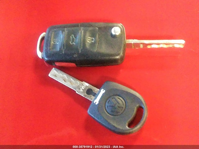 WVWAA71F88V045702 Volkswagen EOS TURBO