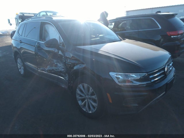 2018 VOLKSWAGEN TIGUAN SEL/SE VIN: 3VV2B7AX7JM121244