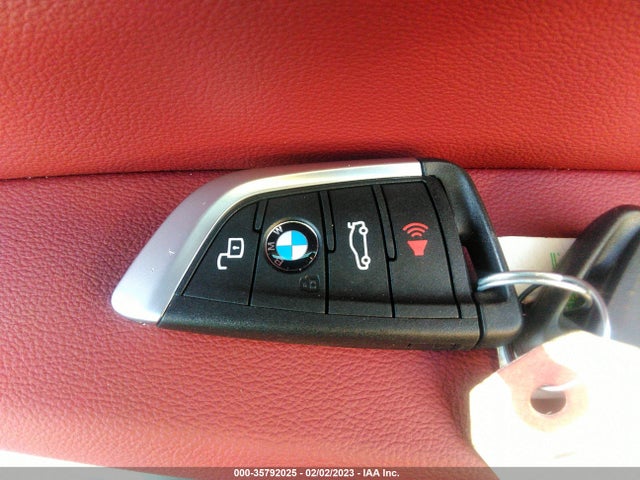 2023 BMW 3 Series, VIN: 3MW49FF05P8C96356