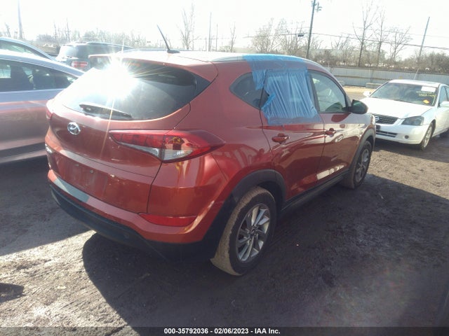 2016 HYUNDAI TUCSON SE VIN: KM8J33A47GU174998