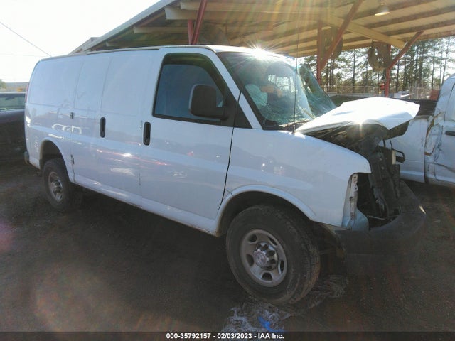 Chevrolet EXPRESS CARGO VAN 2016 1GCWGAFF1G1127528 Image 1