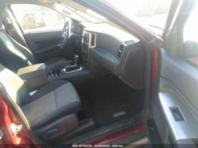 1J8GR48KX8C174274 Jeep Grand Cherokee Laredo