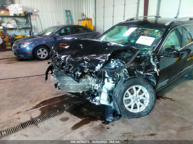 1C4PJMCS0HW568385 Jeep Cherokee Latitude