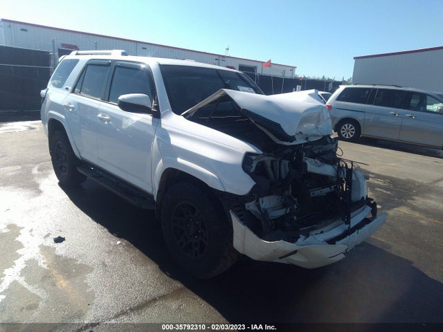 2015 Toyota 4Runner, VIN: JTEZU5JRXF5102158