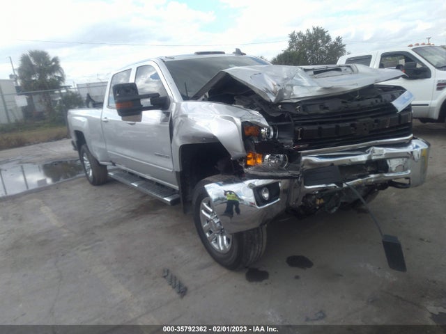 2017 1GC1KVEY9HF140437 main image