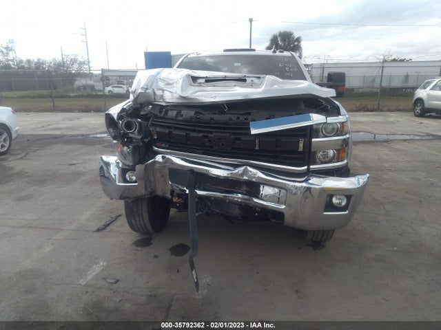 Chevrolet Silverado 2500hd Lt 2017 1GC1KVEY9HF140437 Image 6