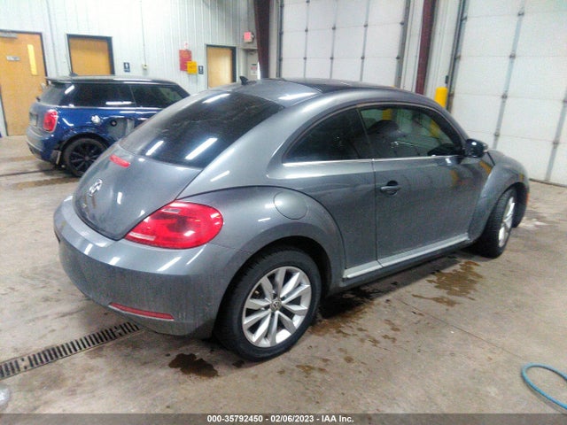 3VWJL7AT9EM606864 Volkswagen Beetle Coupe 2.0l Tdi W/sun/sound/nav