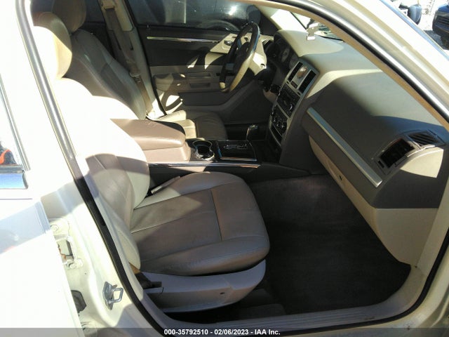 2010 CHRYSLER 300 TOURING VIN: 2C3CA5CV9AH241426