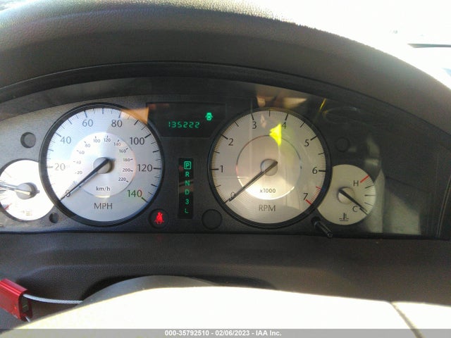 Chrysler 300 Touring 2010 2C3CA5CV9AH241426 Image 7