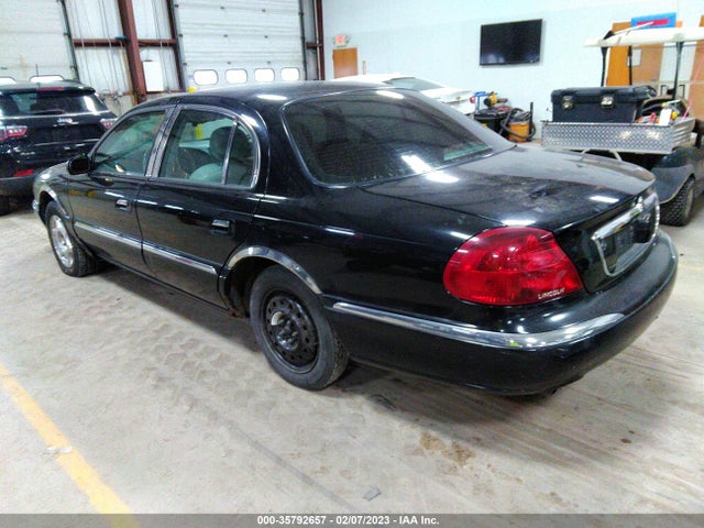 Lincoln Continental 2000 1LNHM97V1YY792701 Image 4