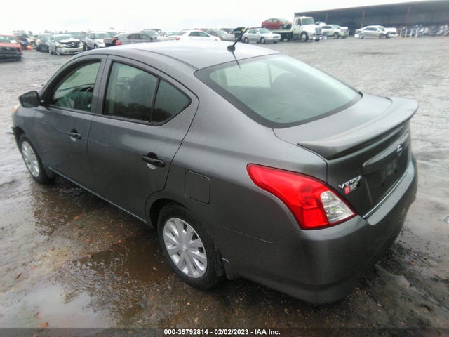 2018 Nissan Versa, VIN: 3N1CN7AP5JL839474