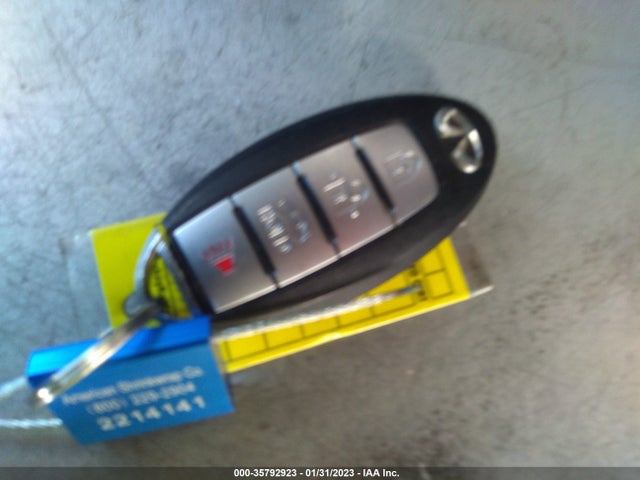 2015 Infiniti Q50, VIN: JN1BV7AP9FM338015
