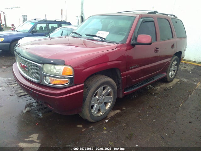 GMC YUKON DENALI 2001 1GKEK63U31J292812 Image 2